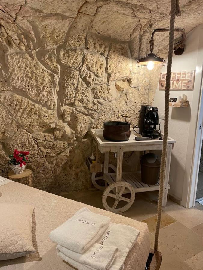 Bed and Breakfast Grotta Carlotta Ostuni Zewnętrze zdjęcie