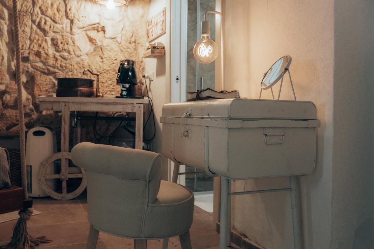Bed and Breakfast Grotta Carlotta Ostuni Zewnętrze zdjęcie
