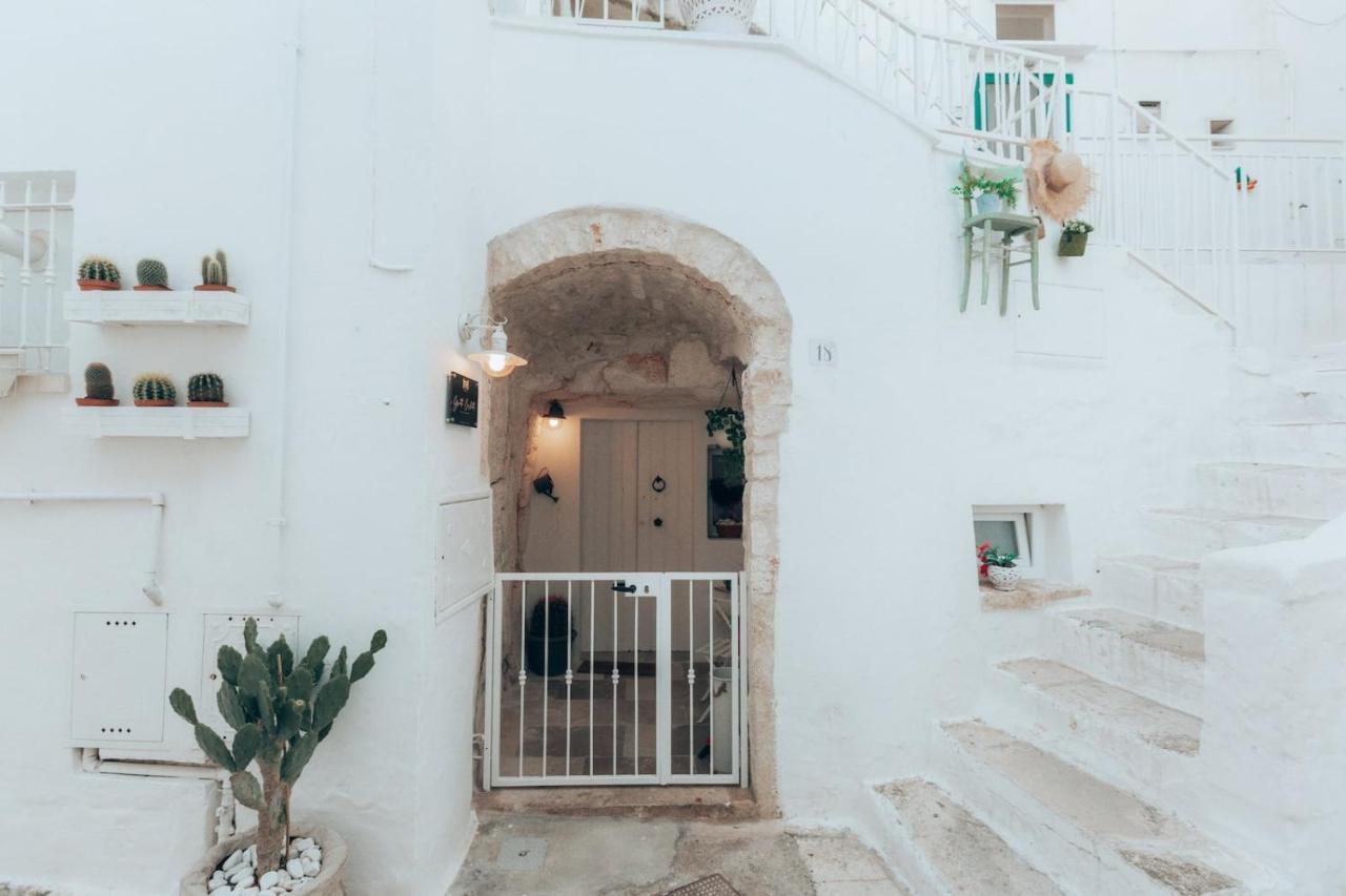 Bed and Breakfast Grotta Carlotta Ostuni Zewnętrze zdjęcie