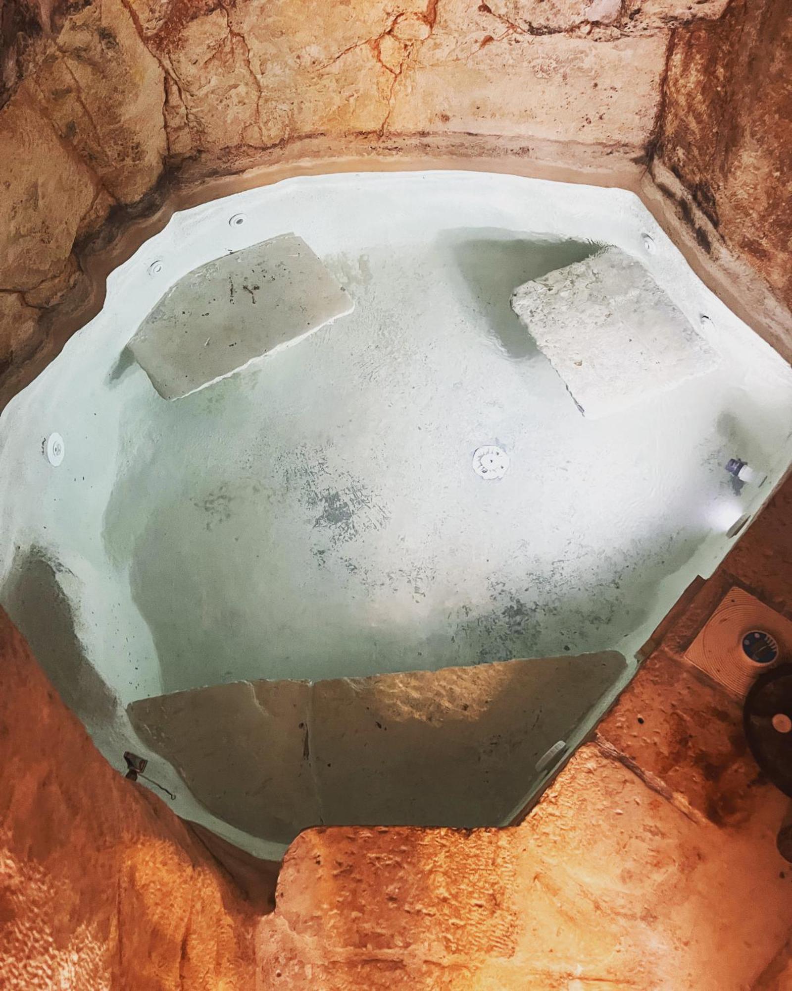 Bed and Breakfast Grotta Carlotta Ostuni Zewnętrze zdjęcie